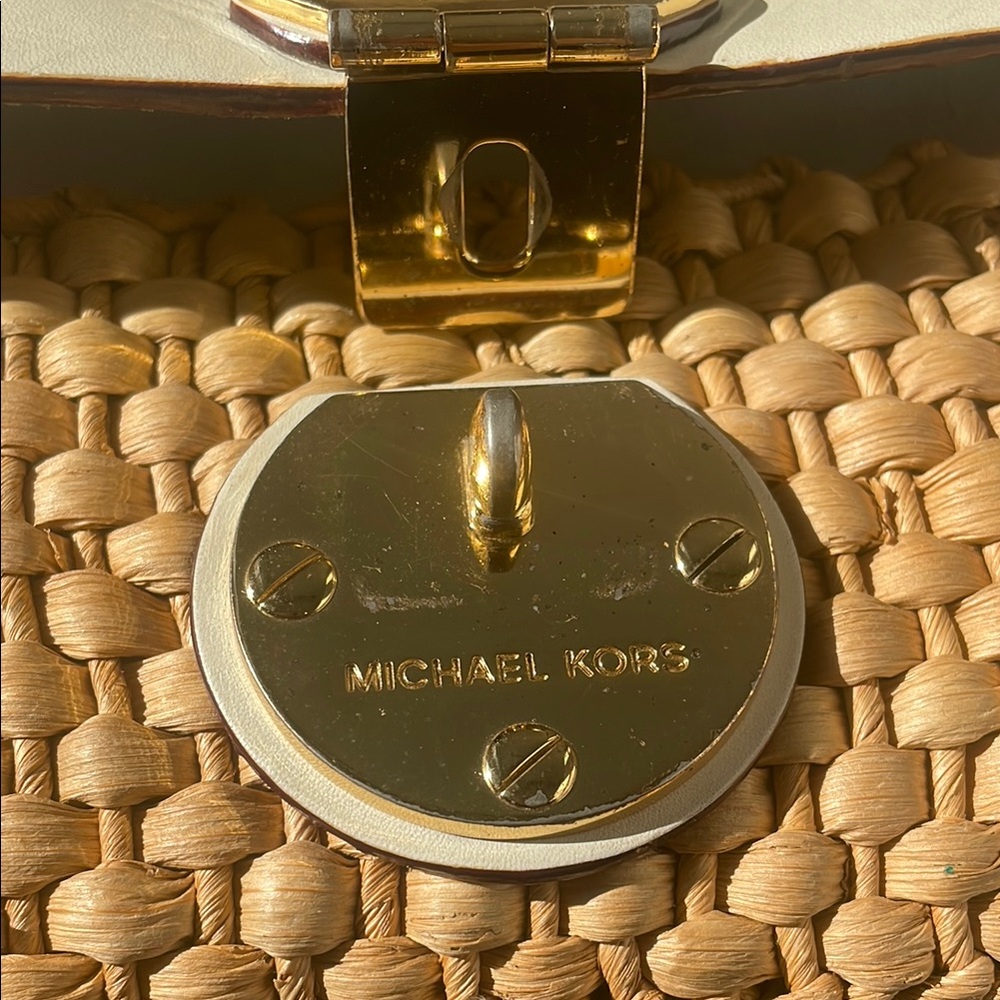 Michael Kors Santorini Straw Bag with Chain Strap - Picture 11 of 14